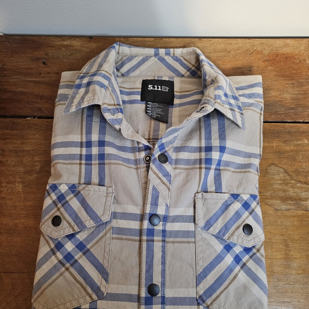 5.11 Tactical Series Plaid Long Sleeve Snap Shirt Men’s Small  Beige Blue - Picture 9 of 9